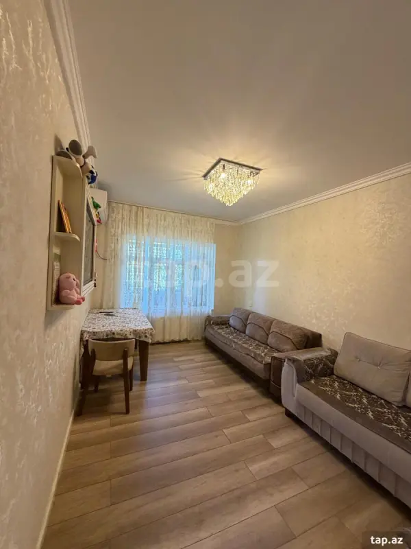 Satılır 2 otaqlı mənzil 65 m²