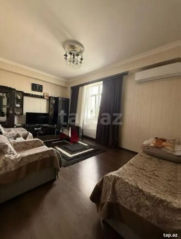 Kirayə verilir 3 otaqlı yeni tikili 85 m²