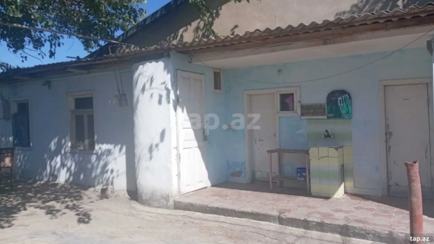Kirayə verilir 1 otaqlı həyət evi 15 m²
