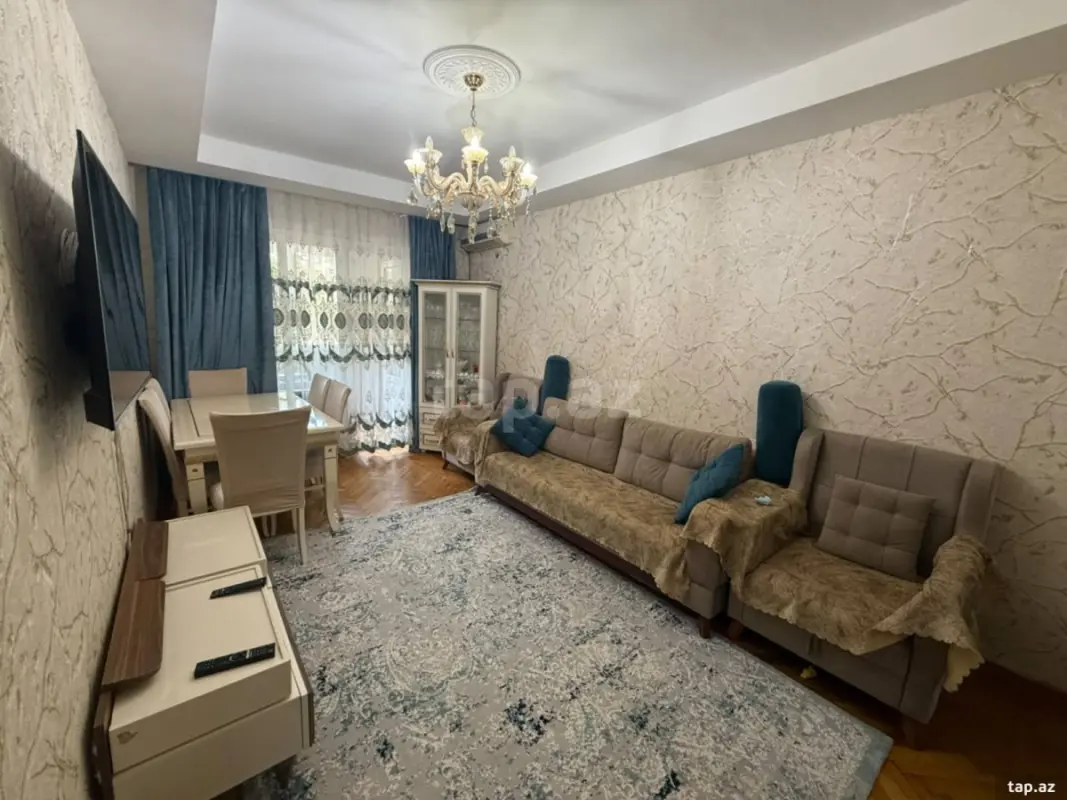 Satılır 4 otaqlı mənzil 100 m²