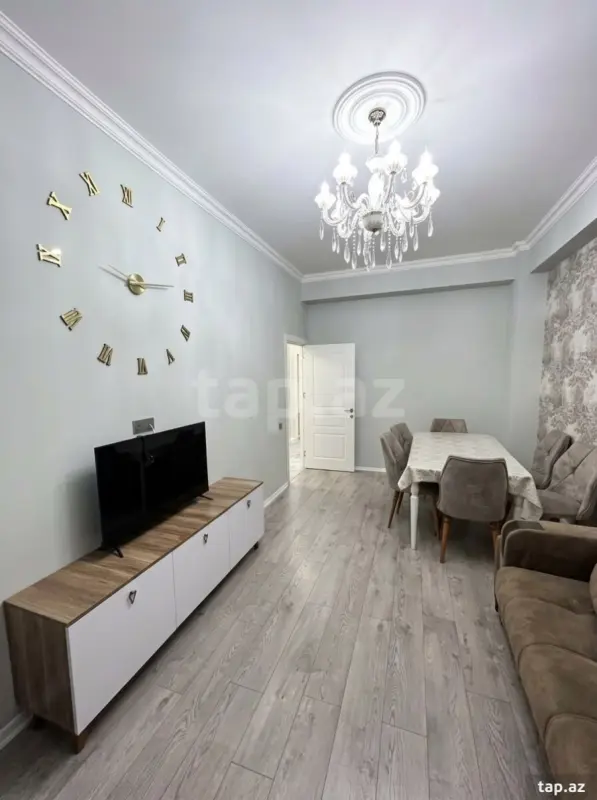 Kirayə verilir 3 otaqlı yeni tikili 105 m²