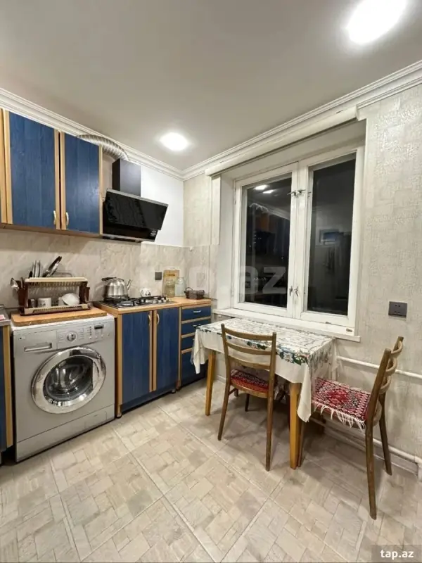 Kirayə verilir 3 otaqlı yeni tikili 80 m²