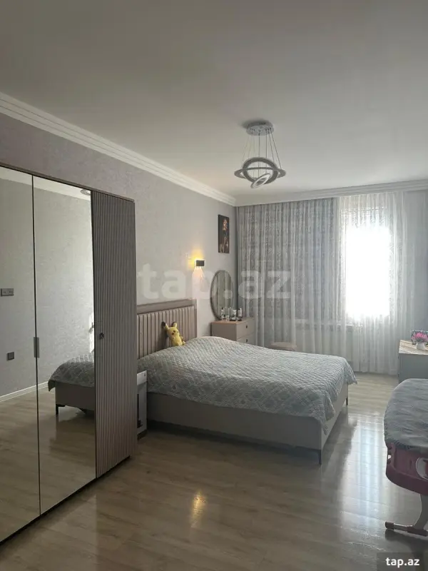 Satılır 3 otaqlı yeni tikili 154 m²