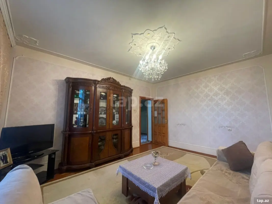Satılır 3 otaqlı mənzil 68 m²