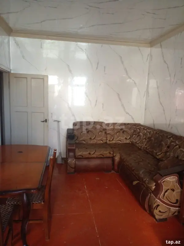 Kirayə verilir 2 otaqlı mənzil 45 m²