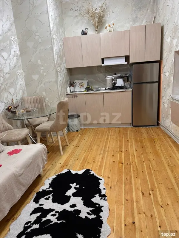 Kirayə verilir 2 otaqlı yeni tikili 65 m²