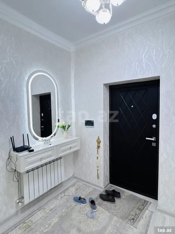 Satılır 2 otaqlı yeni tikili 84 m²