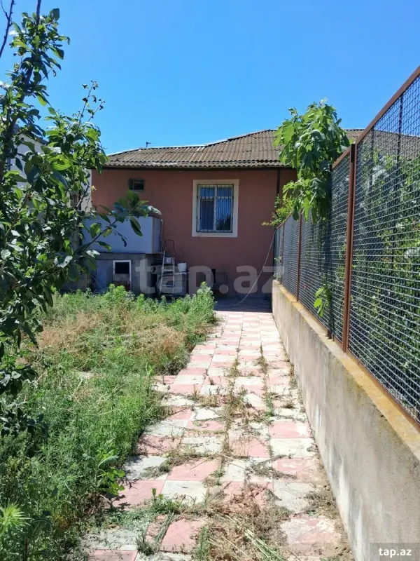 Satılır 4 otaqlı həyət evi 117 m²
