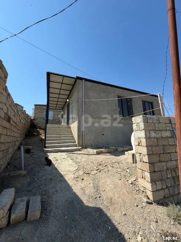 Satılır 3 otaqlı həyət evi 80 m²