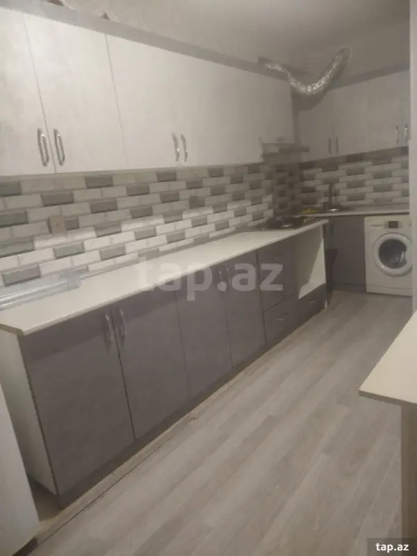 Kirayə verilir 3 otaqlı yeni tikili 80 m²