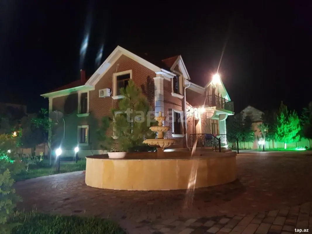 Kirayə verilir 3 otaqlı həyət evi 200 m²