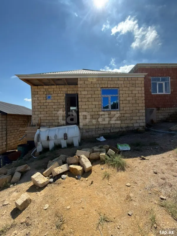 Satılır 3 otaqlı həyət evi 70 m²