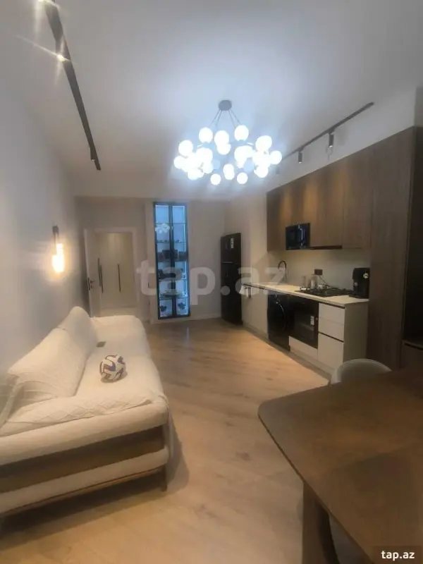 Satılır 3 otaqlı yeni tikili 73 m²