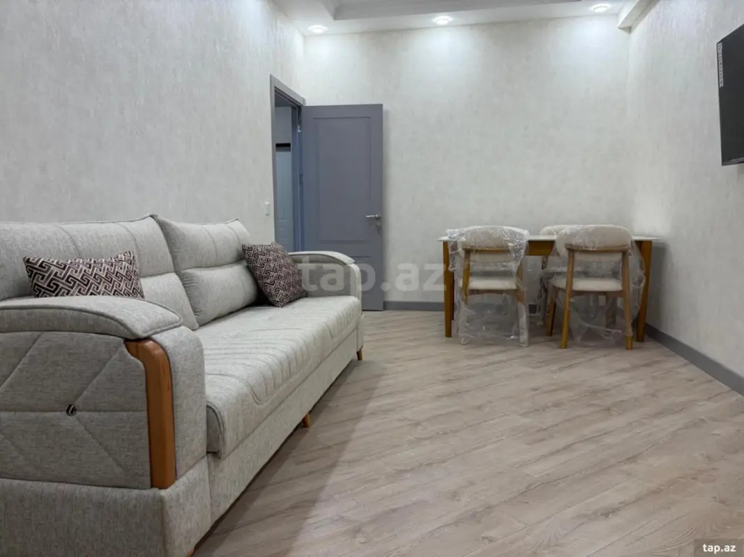 Kirayə verilir 2 otaqlı yeni tikili 85 m²