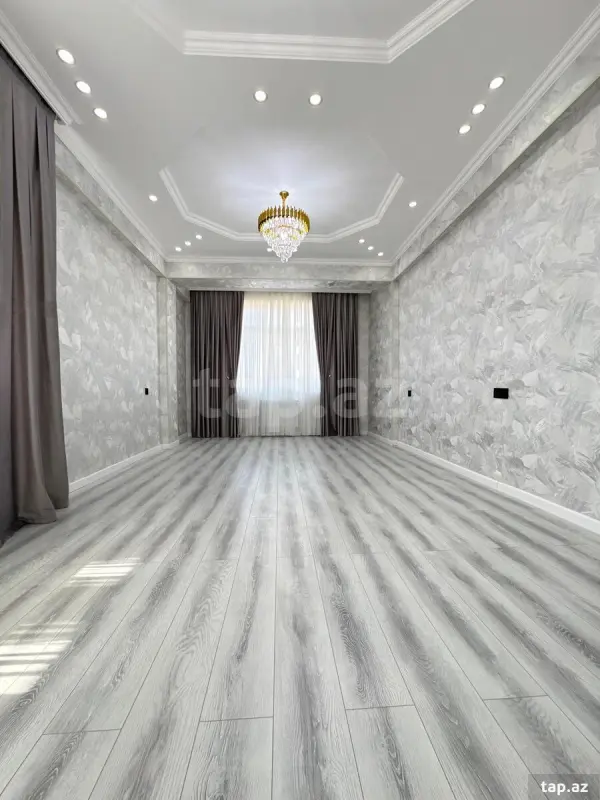 Satılır 3 otaqlı yeni tikili 113 m²