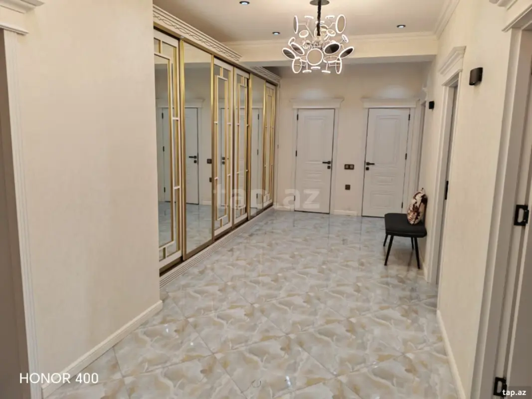 Kirayə verilir 2 otaqlı yeni tikili 65 m²