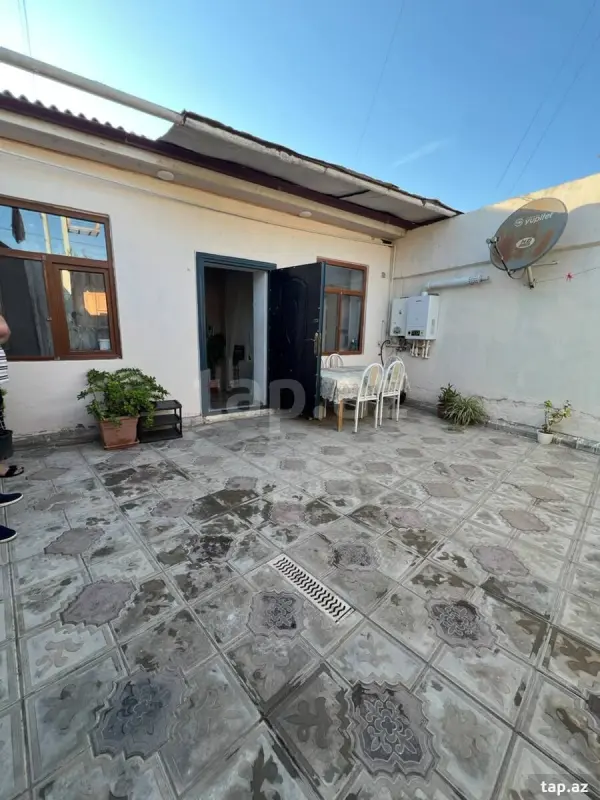 Satılır 4 otaqlı həyət evi 105 m²