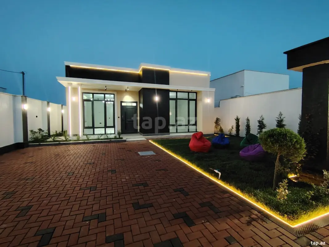 Satılır 4 otaqlı həyət evi 128 m²