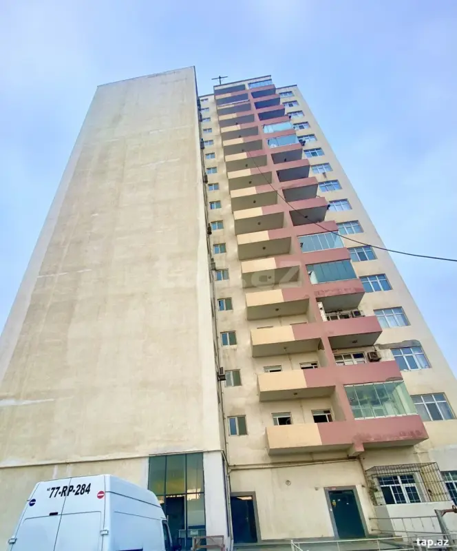 Kirayə verilir 3 otaqlı yeni tikili 118 m²