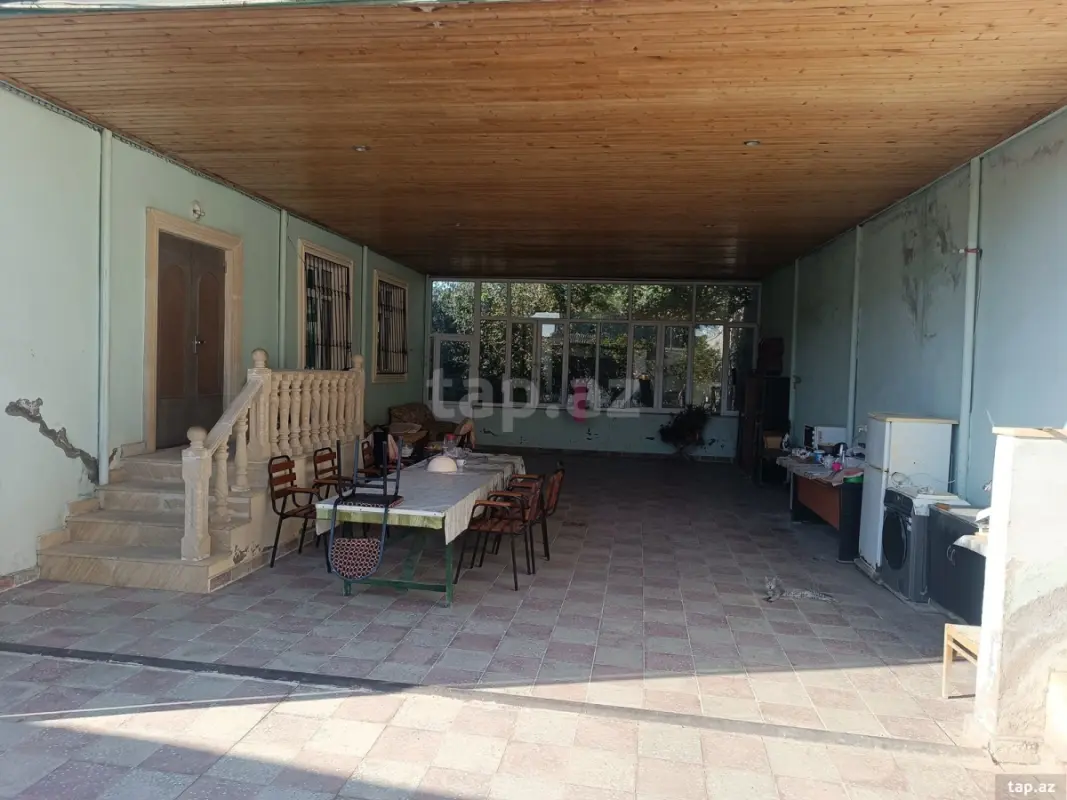 Satılır 4 otaqlı həyət evi 130 m²