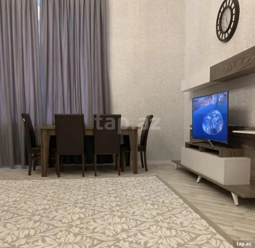 Kirayə verilir 2 otaqlı yeni tikili 65 m²