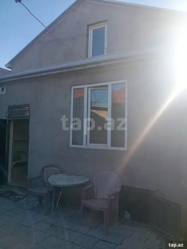 Satılır 5 otaqlı həyət evi 150 m²