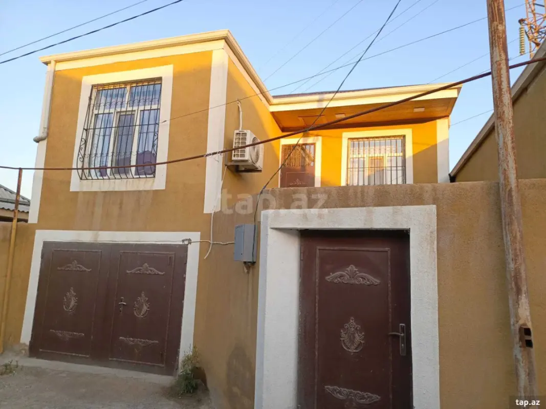 Satılır 3 otaqlı həyət evi 100 m²