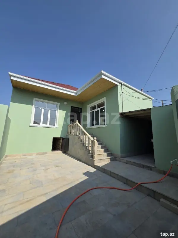 Satılır 4 otaqlı həyət evi 110 m²