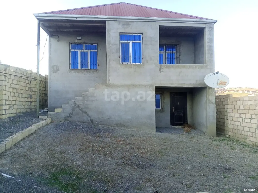 Kirayə verilir 4 otaqlı həyət evi 140 m²