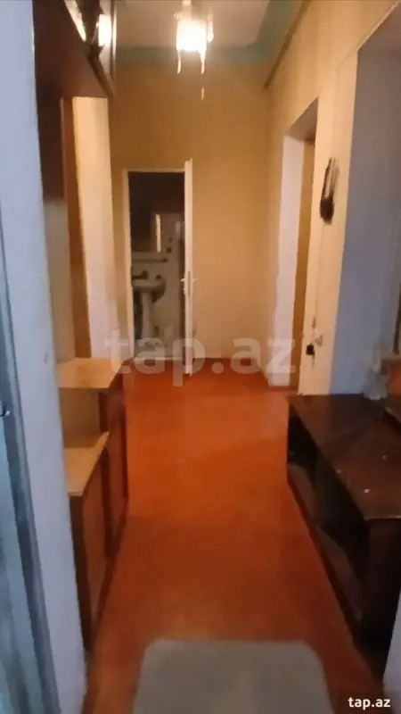 Kirayə verilir 4 otaqlı mənzil 95 m²