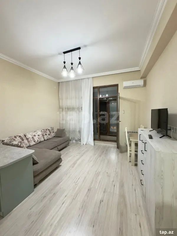 Kirayə verilir 1 otaqlı yeni tikili 30 m²