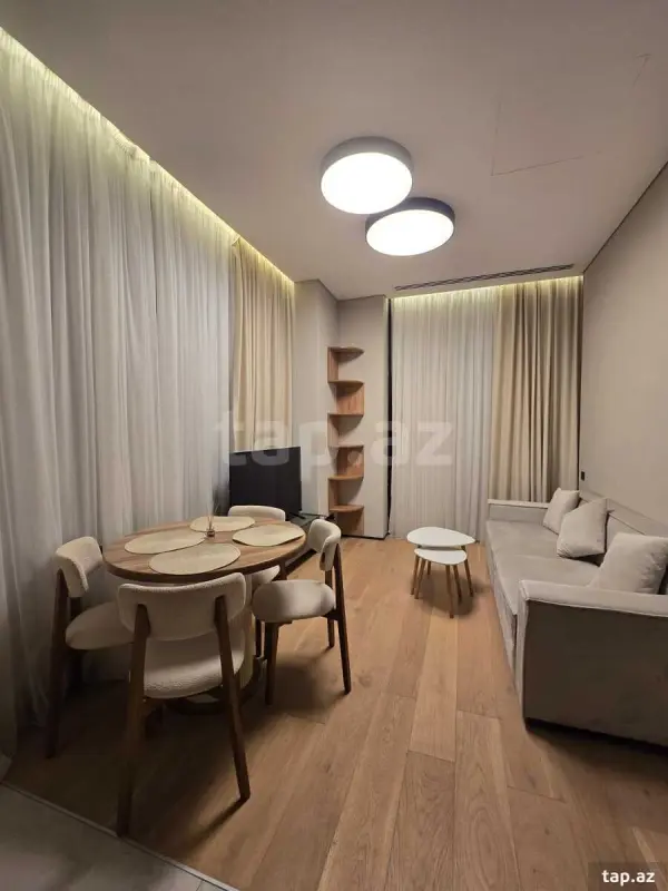 Kirayə verilir 2 otaqlı yeni tikili 72 m²