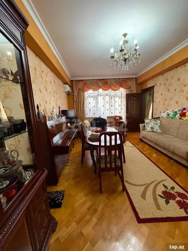 Satılır 2 otaqlı yeni tikili 60 m²