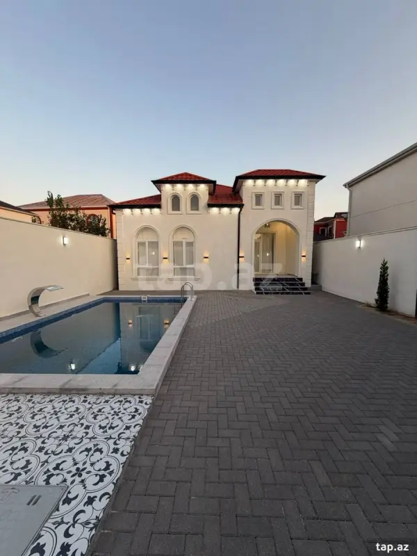 Satılır 4 otaqlı həyət evi 150 m²