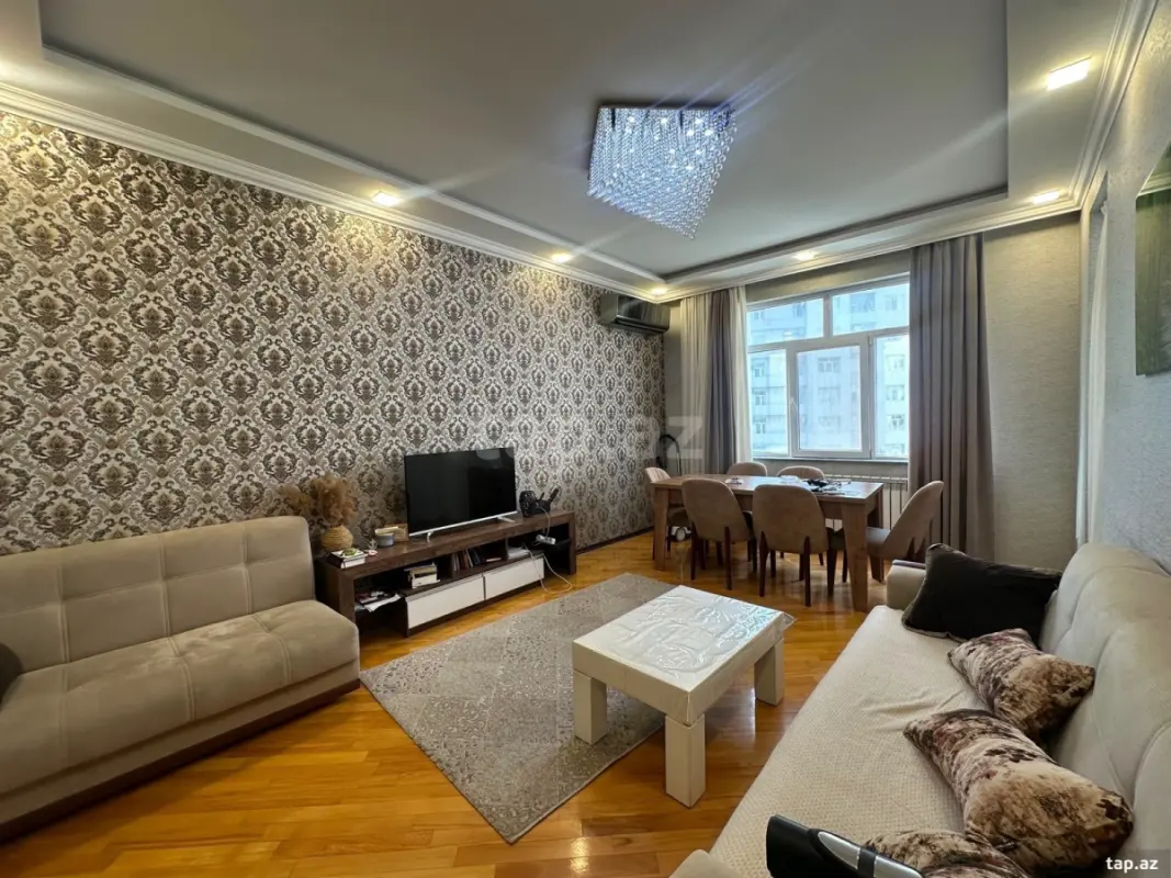 Kirayə verilir 3 otaqlı yeni tikili 105 m²
