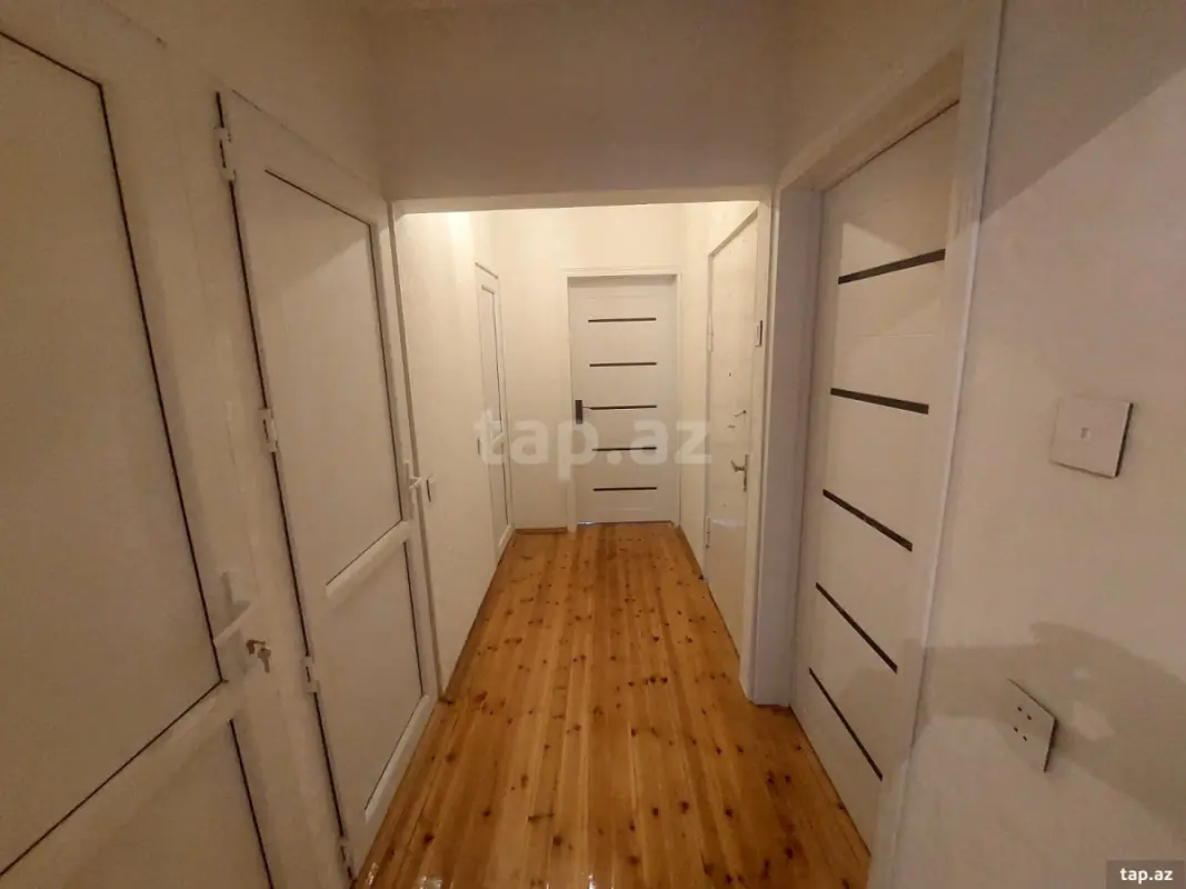 Satılır 3 otaqlı mənzil 60 m²