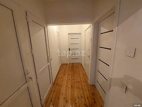 Satılır 3 otaqlı mənzil 60 m² — Bakı, Həzi Aslanov qəs. 3 otaq 60.00 m²