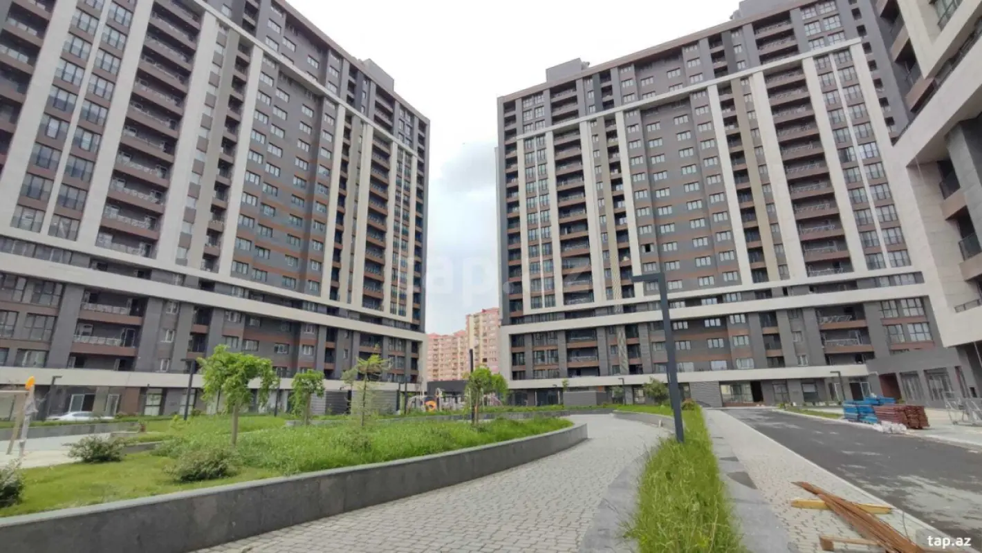 Satılır 4 otaqlı yeni tikili 178 m²