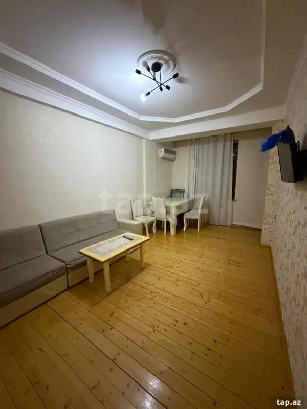 Kirayə verilir 2 otaqlı yeni tikili 65 m²