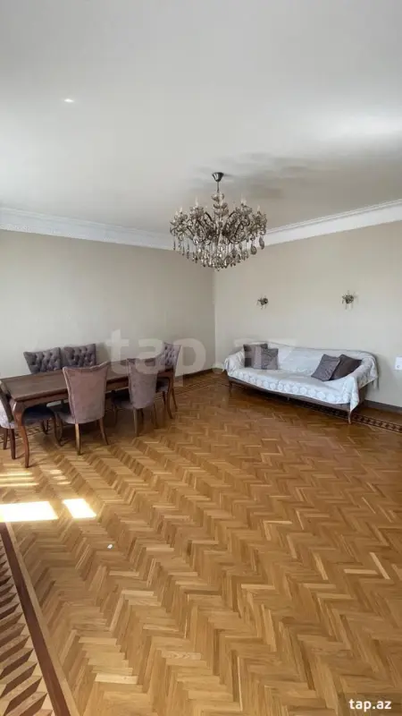 Kirayə verilir 3 otaqlı mənzil 100 m²