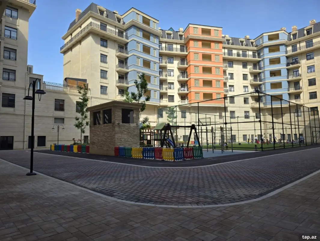 Satılır 3 otaqlı yeni tikili 148 m²