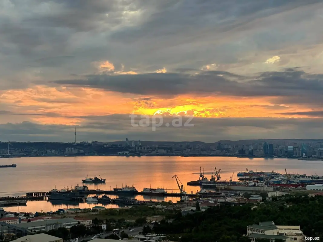 Kirayə verilir 2 otaqlı yeni tikili 90 m²