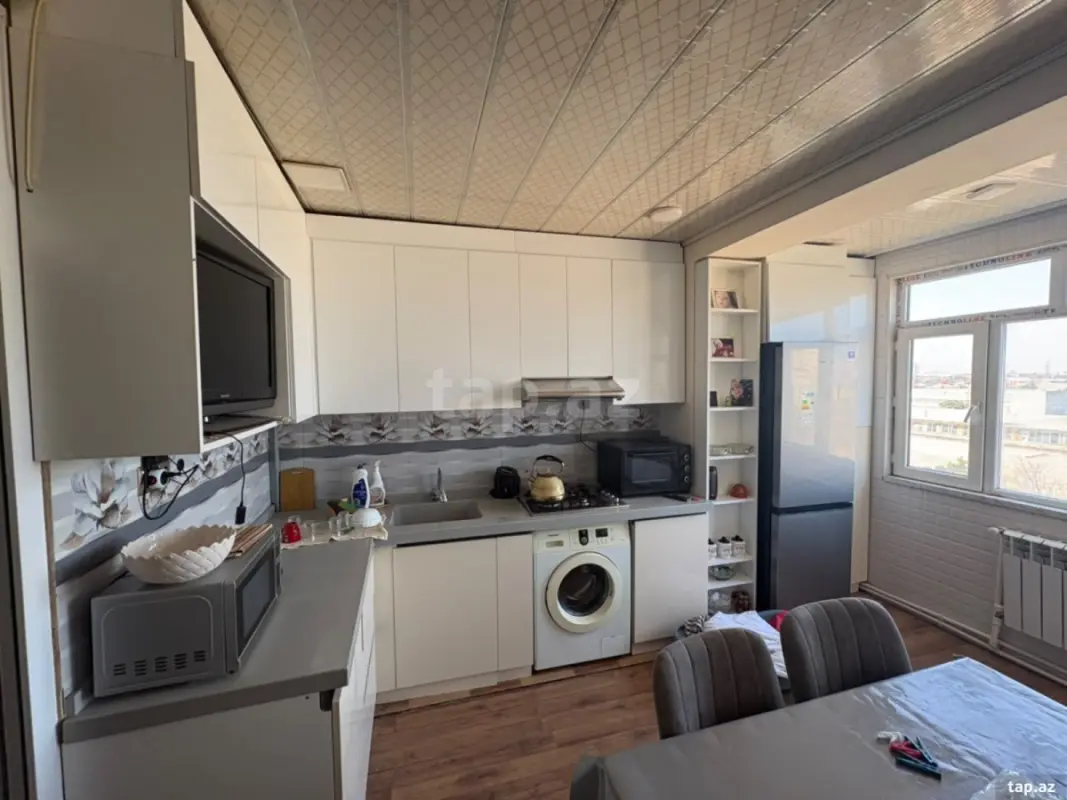 Satılır 2 otaqlı mənzil 56 m²