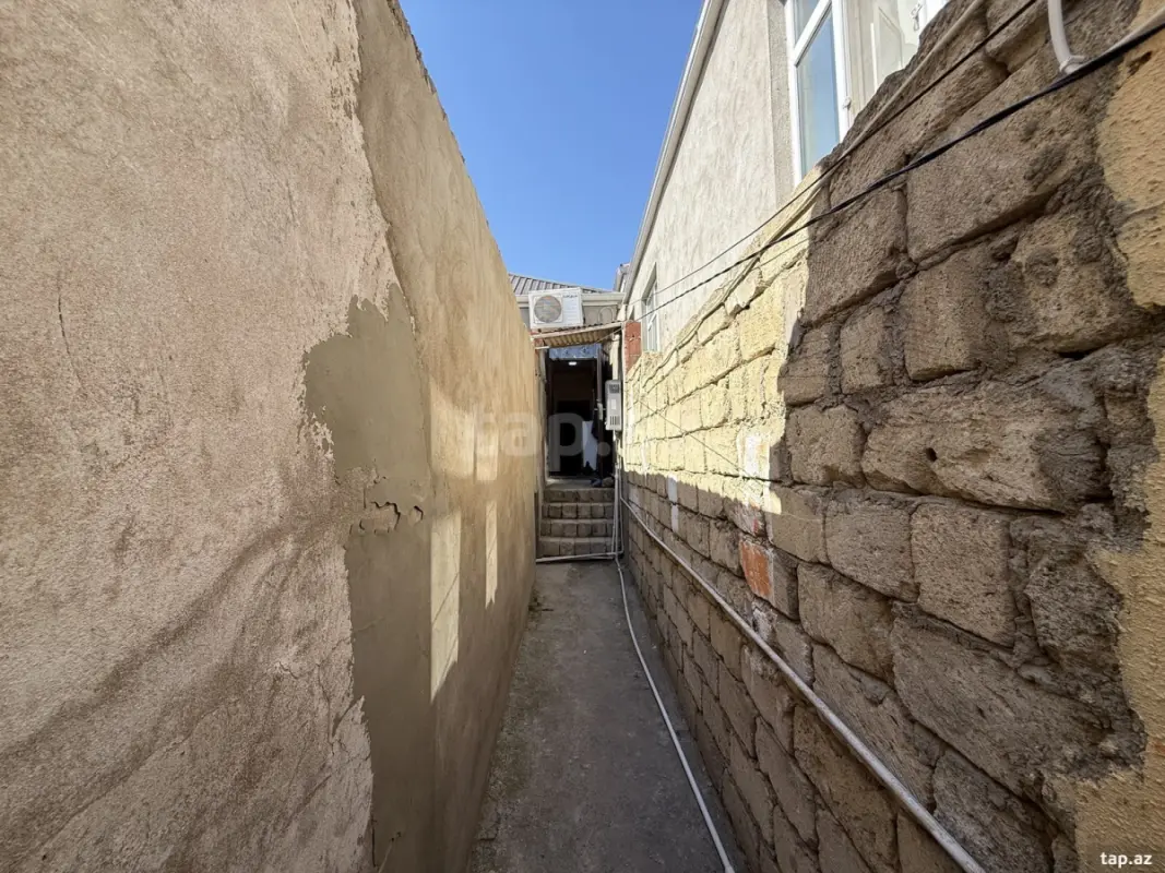 Satılır 2 otaqlı həyət evi 75 m²