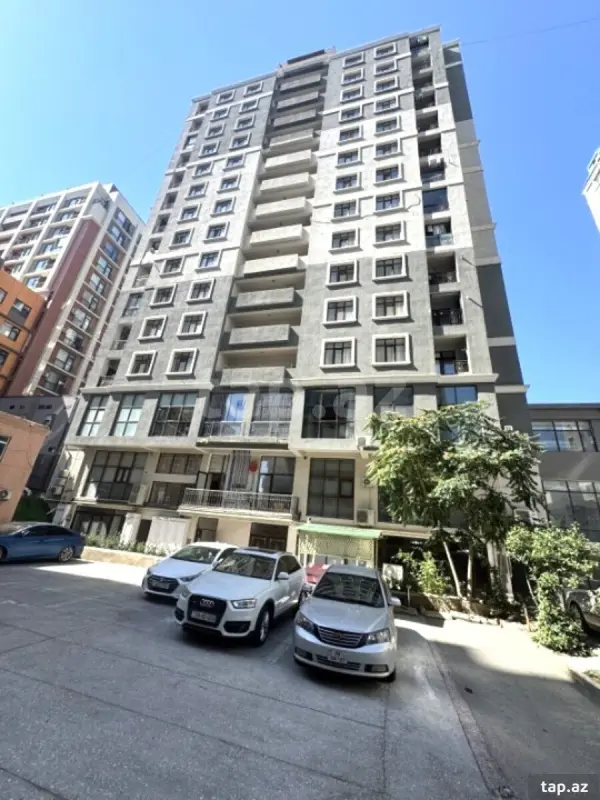 Satılır 3 otaqlı yeni tikili 100 m²