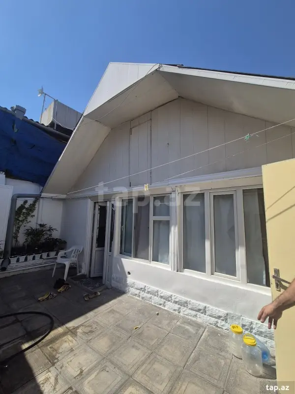 Satılır 3 otaqlı həyət evi 100 m²