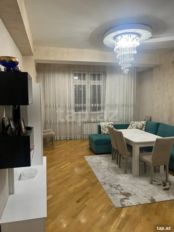 Satılır 2 otaqlı yeni tikili 71 m²