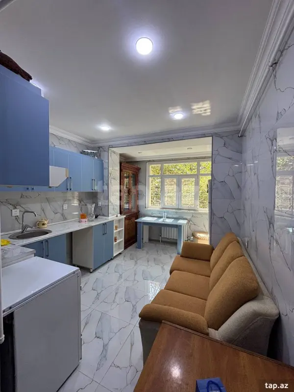 Kirayə verilir 2 otaqlı mənzil 55 m²