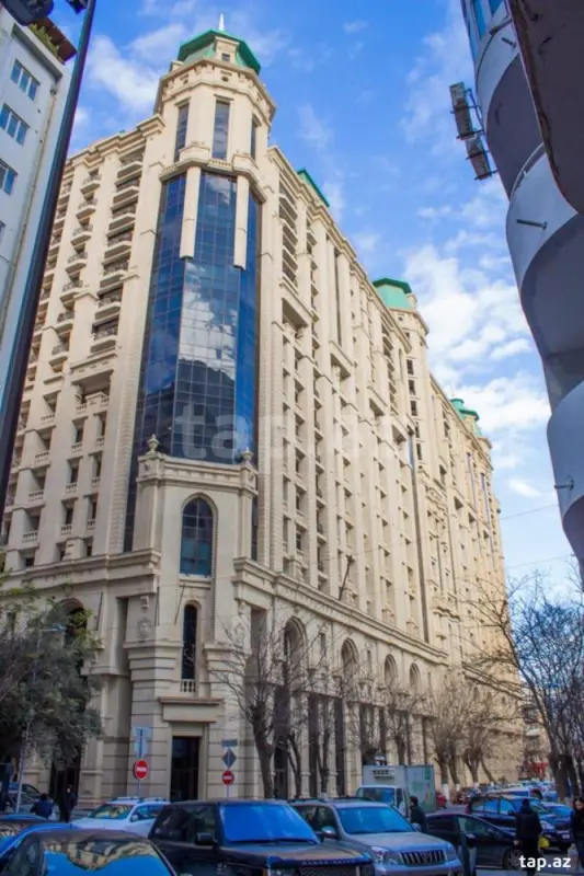 Satılır 2 otaqlı yeni tikili 108 m²