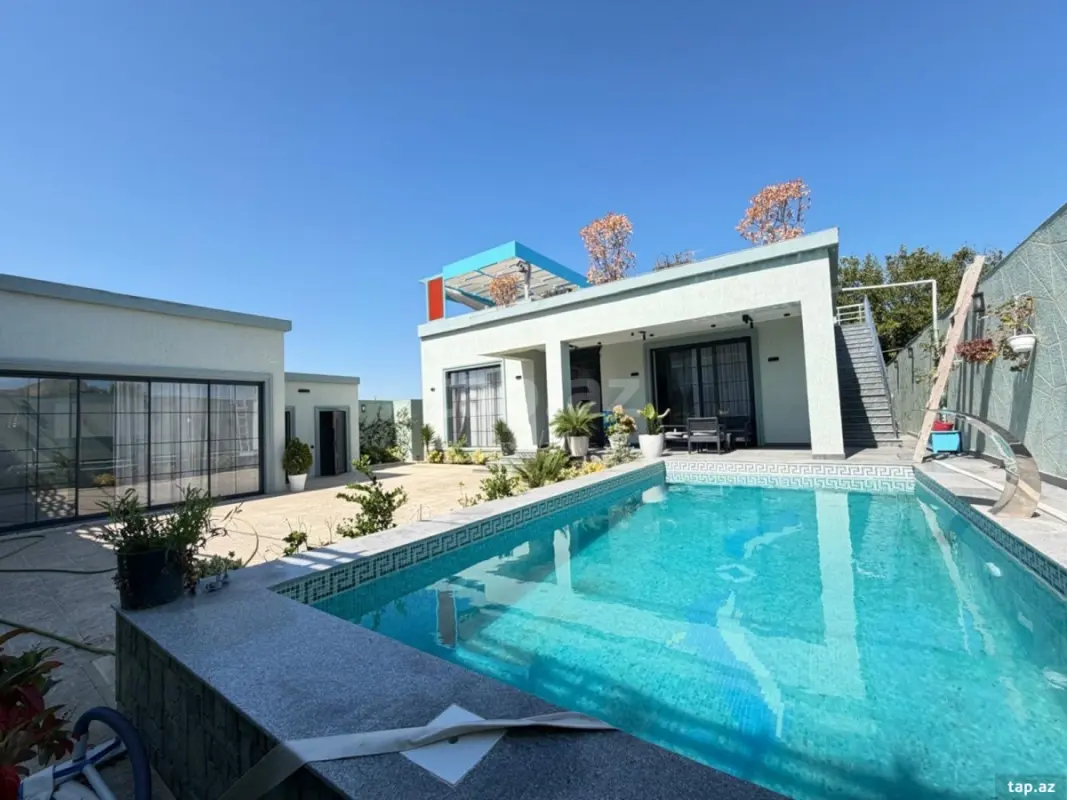 Satılır 3 otaqlı həyət evi 130 m²